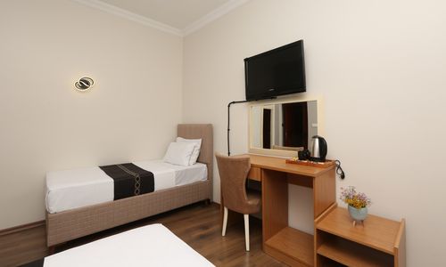 turkey/istanbul/beyoglu/azrehotel134b8633.jpg