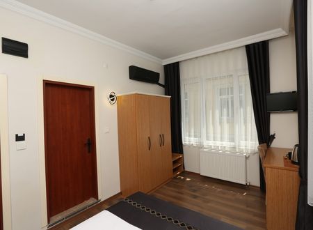 turkey/istanbul/beyoglu/azrehotel46c2e00b.jpg