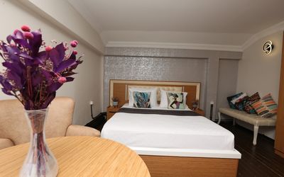 Perazre Hotel · 5