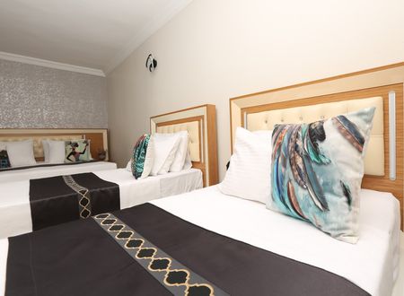 turkey/istanbul/beyoglu/azrehotelc02de145.jpg
