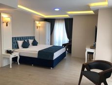 Romantic Suit Room With Jacuzzi & Sea View