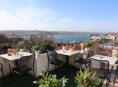 turkey/istanbul/beyoglu/galatahotelsuitese6407af3.jpg