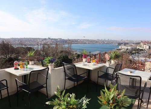 turkey/istanbul/beyoglu/galatahotelsuitese6407af3.jpg