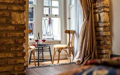 West Pera Hotel · 3