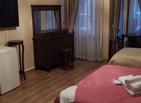 turkey/istanbul/beyoglu/istanbulirishhotelc593338b.jpg