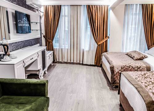 turkey/istanbul/beyoglu/lazzcityhotel19b13a6f.jpg