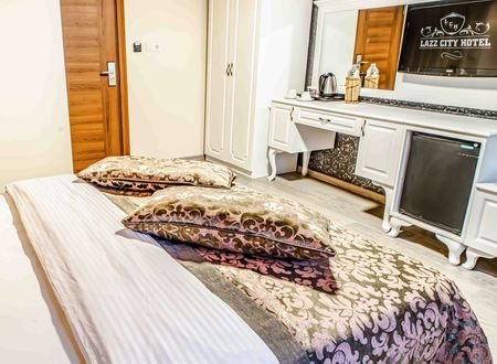turkey/istanbul/beyoglu/lazzcityhotel3644d5c0.jpg