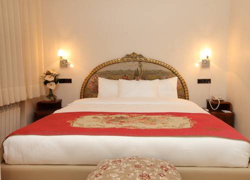 turkey/istanbul/beyoglu/lirresidencesuites4c26d4a6.jpg