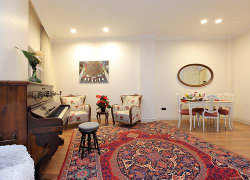 turkey/istanbul/beyoglu/lirresidencesuites6e7530d4.jpg