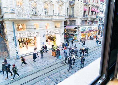 turkey/istanbul/beyoglu/magnovastudios48b2749e.jpg