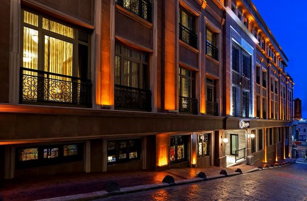 turkey/istanbul/beyoglu/manesolboutiquegalata9c4bd23a.jpg