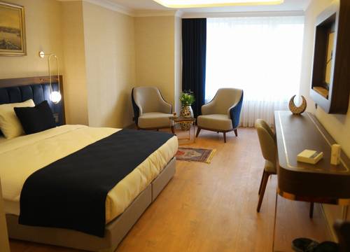 turkey/istanbul/beyoglu/nevihotelsuitesistanbultaksim1ccb1872.jpg