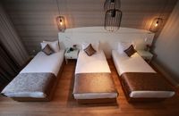 غرفة قياسية - ثلاثية