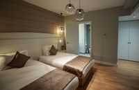 Bağlantılı Aile Suiti