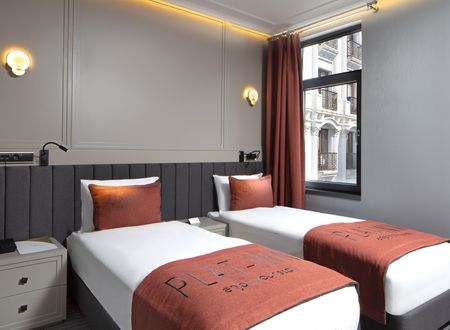 turkey/istanbul/beyoglu/platinnhoteltaksim0698079a.jpg