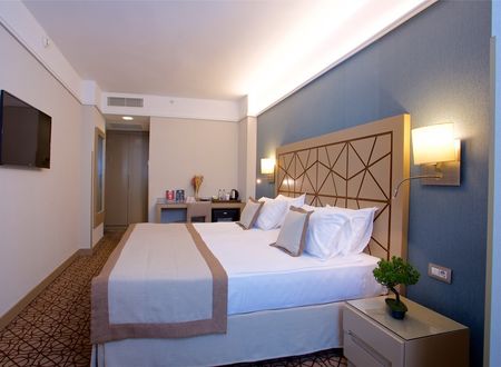 turkey/istanbul/beyoglu/ramadabywyndhamistanbultaksim5ba2d285.jpg