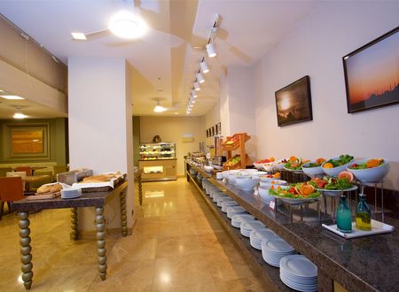 turkey/istanbul/beyoglu/ramadabywyndhamistanbultaksimd43d40c6.jpg