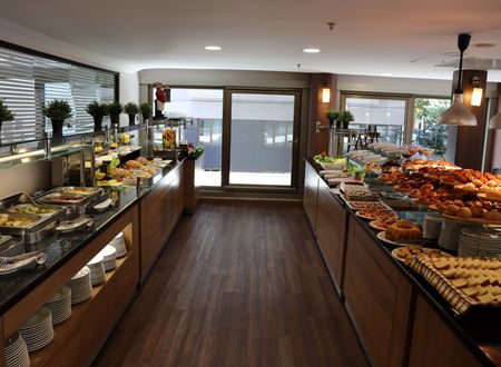 turkey/istanbul/beyoglu/rivahoteltaksim6f9221d1.jpg