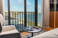 Premium Room Partial Sea View King