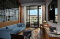 Two Bedroom Premium Suite Sea View with Balcony