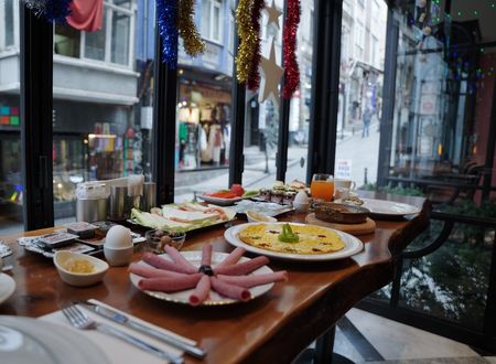 turkey/istanbul/beyoglu/royalgalatahotel3f2cf2f0.jpg