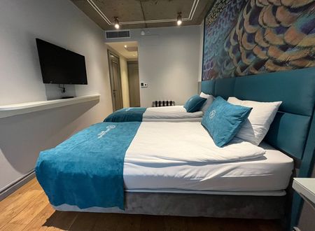 turkey/istanbul/beyoglu/royalgalatahotelc5e21f1b.jpg