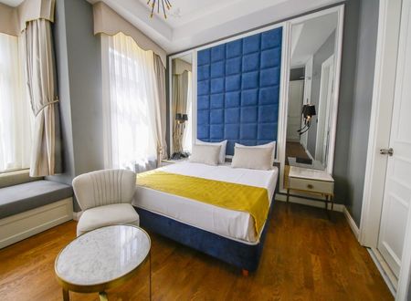 turkey/istanbul/beyoglu/royaltophanehotel9a30929f.jpg