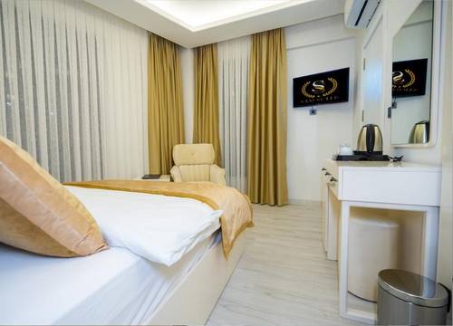 turkey/istanbul/beyoglu/samsuitehoteltaksim2e008873.jpg