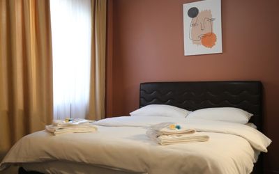 Simon Hotel · 4