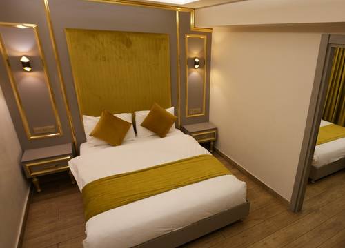 turkey/istanbul/beyoglu/taksimlamarinohotel339ca8bd.jpg