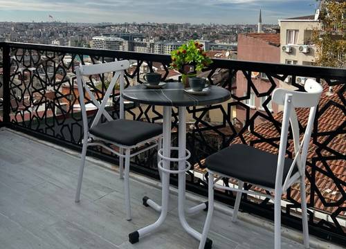 turkey/istanbul/beyoglu/taksimlarissaresidence2d3c0c97.jpg