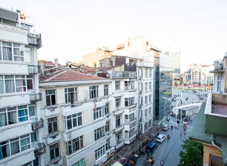 turkey/istanbul/beyoglu/taksimleonshotelspacafe1fd90d54.jpg