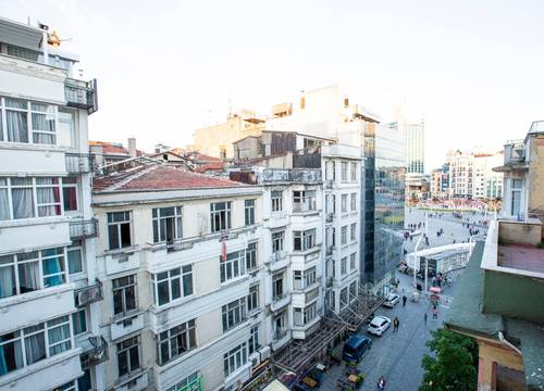 turkey/istanbul/beyoglu/taksimleonshotelspacafe1fd90d54.jpg