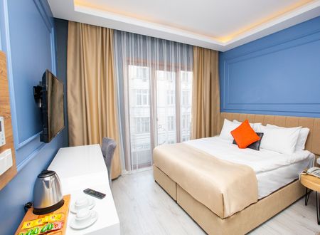 turkey/istanbul/beyoglu/taksimleonshotelspacafe6d262aea.jpg