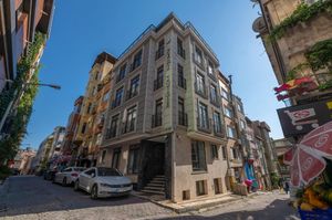 turkey/istanbul/beyoglu/taksimperisuitee0f0622c.jpg