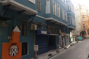 turkey/istanbul/beyoglu/taximhostel67240e76.jpg
