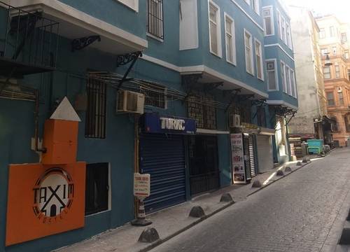 turkey/istanbul/beyoglu/taximhostel67240e76.jpg