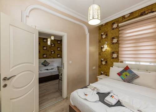 turkey/istanbul/beyoglu/taximtrendsuites43cf2610.jpg