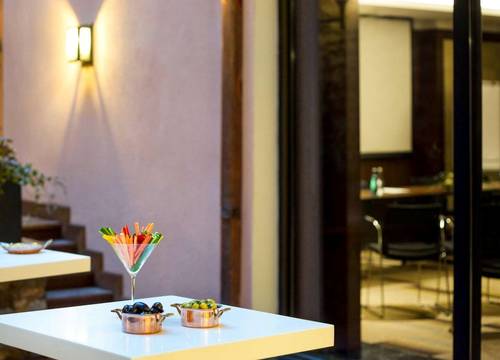 turkey/istanbul/beyoglu/thegalataistanbulhotelmgallery3fbc08e9.jpg
