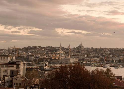 turkey/istanbul/beyoglu/thegalataistanbulhotelmgallery6eea67a7.jpg