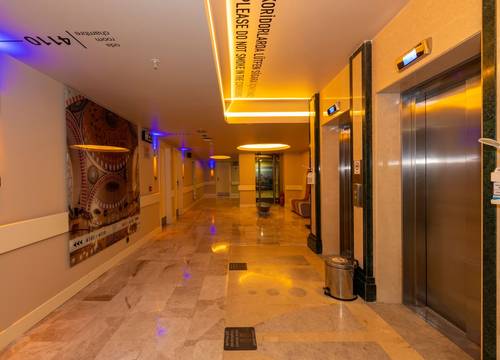 turkey/istanbul/beyoglu/thepeakhoteltaksimc78c9c26.jpg