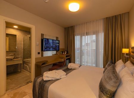 turkey/istanbul/beyoglu/thepeakhoteltaksimcafadb2d.jpg