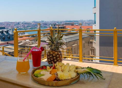 turkey/istanbul/beyoglu/thepeakhoteltaksimda8e7ef2.jpg