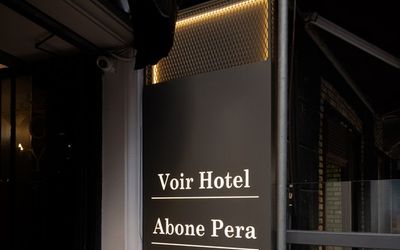 Voir Hotel Pera · 3
