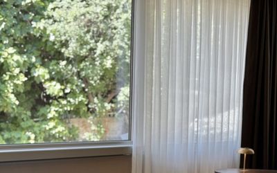 Weingart Suites Hotel · 3
