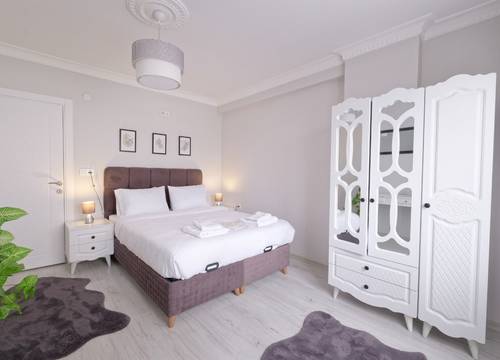 turkey/istanbul/eyup/stunninggorgeous2brapartmentneargoldenhorn52d70697.jpg