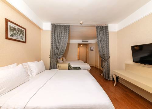 turkey/istanbul/fatih/faroshoteloldcity072112ca.jpg