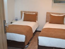 Chambre Double ou Lits Jumeaux au Sous-Sol