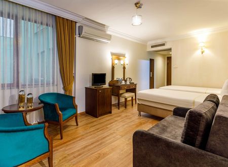 turkey/istanbul/fatih/goldencrownhotel0aebc4d8.jpg