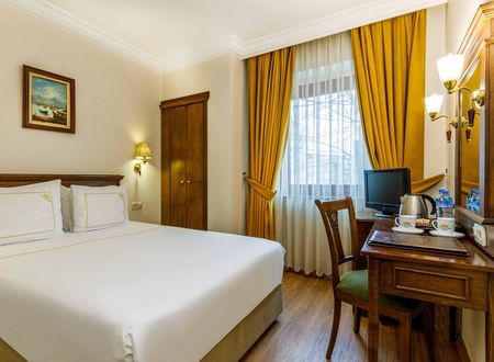 turkey/istanbul/fatih/goldencrownhotel94c07544.jpg